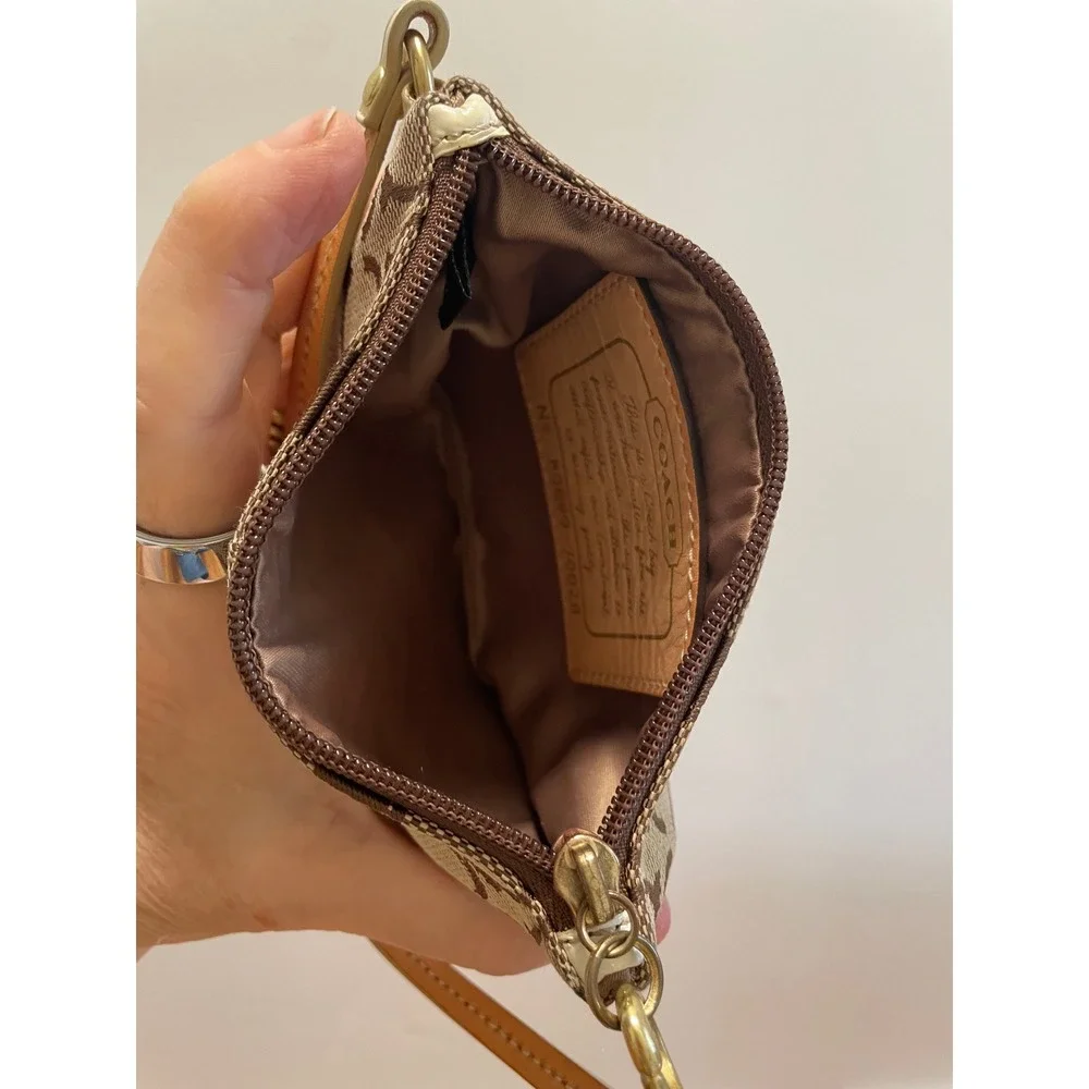 Coach Vintage Small Wristlet Signature Canvas Brown Cream Brass Charm 40028